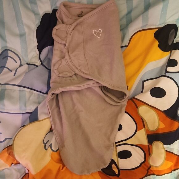 SwaddleMe Other - Gray Baby Swaddle with Heart Design